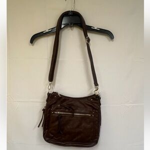 NEW Sam & Hadley women’s crossbody bag in brown